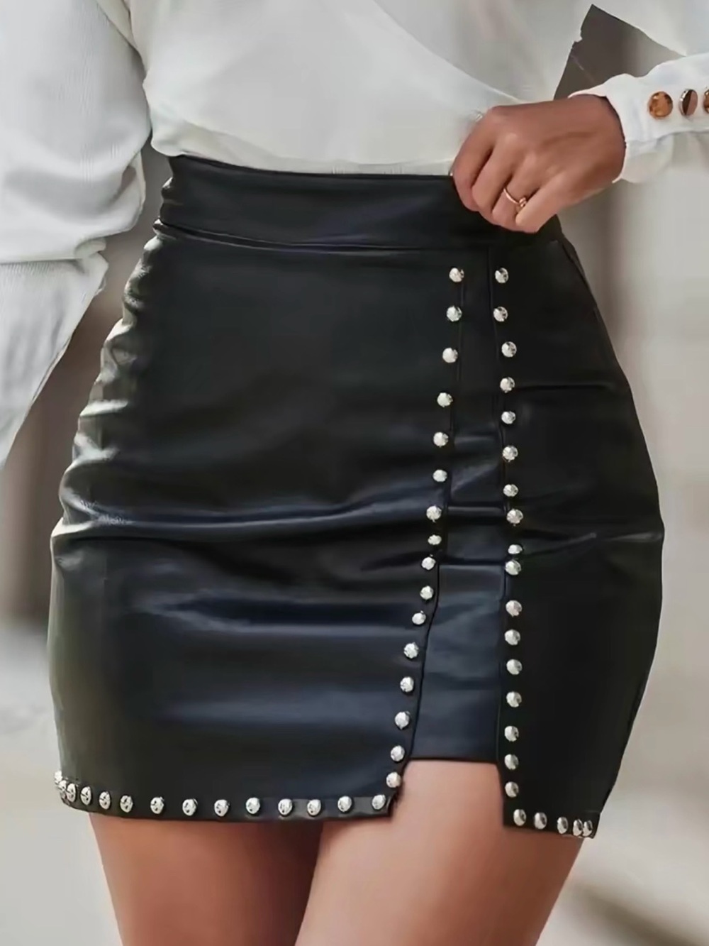Black Faux Leather Rhinestone Skort โ Size S